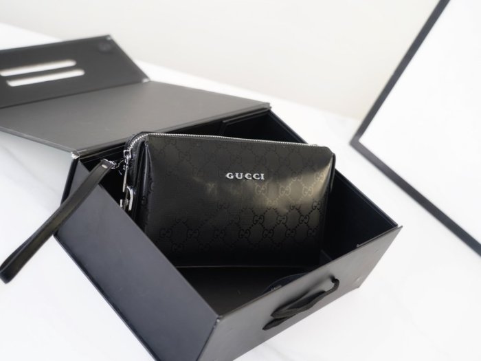 202109SS新作Gucci グッチ メンズ ハンドバックスーパーコピー