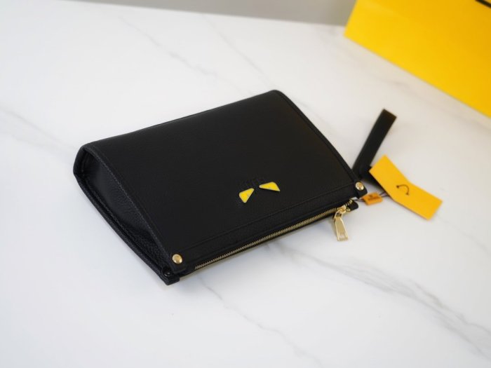 202109SS新作 FENDI フェンディ メンズ ハンドバックスーパーコピー