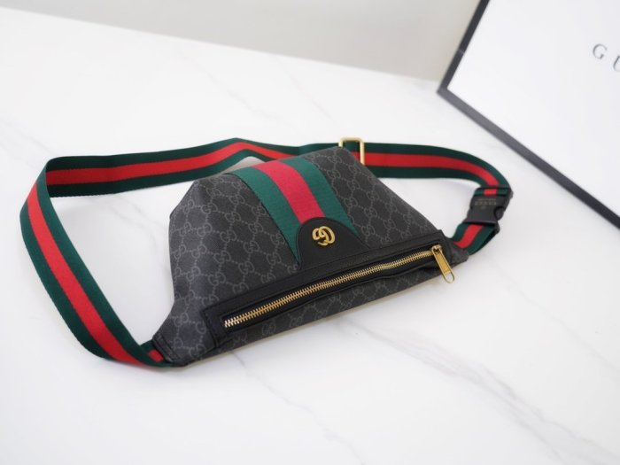 202109SS新作Gucci グッチ メンズ ショルダーバックスーパーコピー