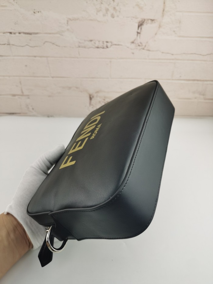 202109SS新作 FENDI フェンディ メンズショルダーバックスーパーコピー