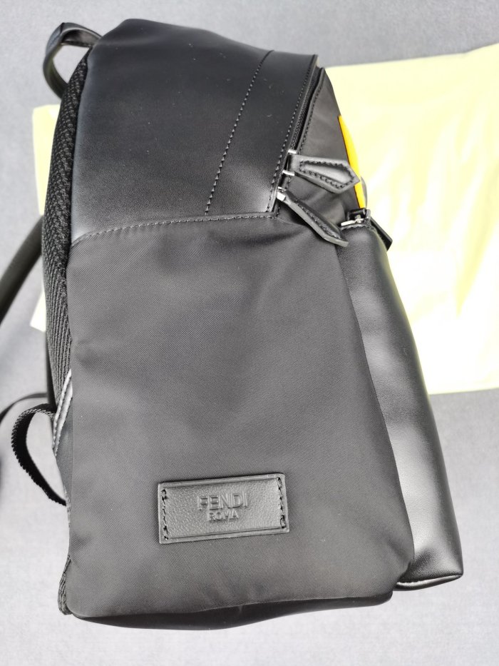 202109SS新作 FENDI フェンディ メンズ リュックバックスーパーコピー