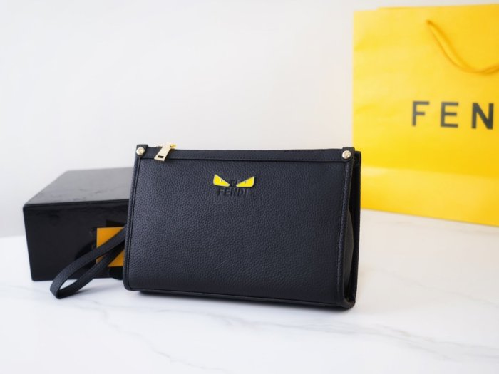 202109SS新作 FENDI フェンディ メンズ ハンドバックスーパーコピー