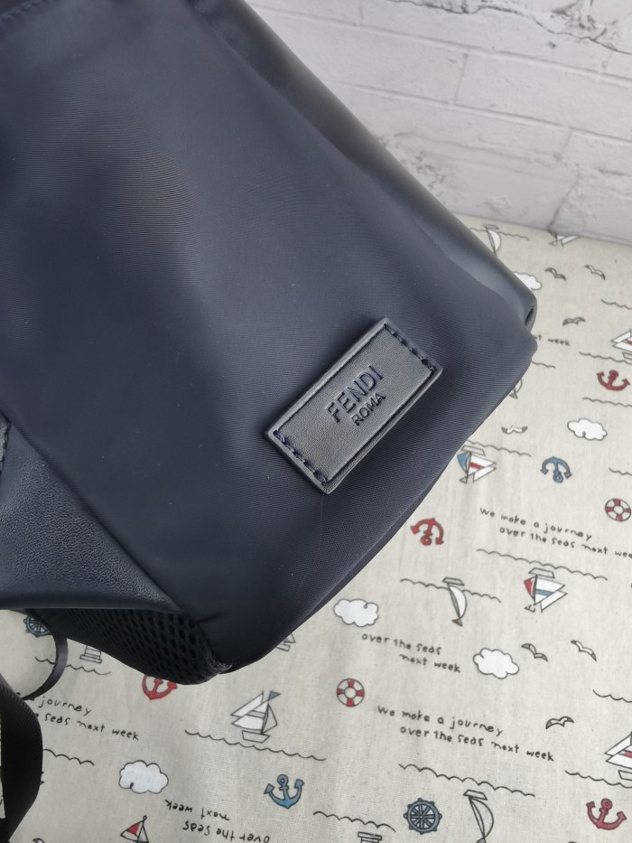 202109SS新作 FENDI フェンディ メンズ リュックバックスーパーコピー