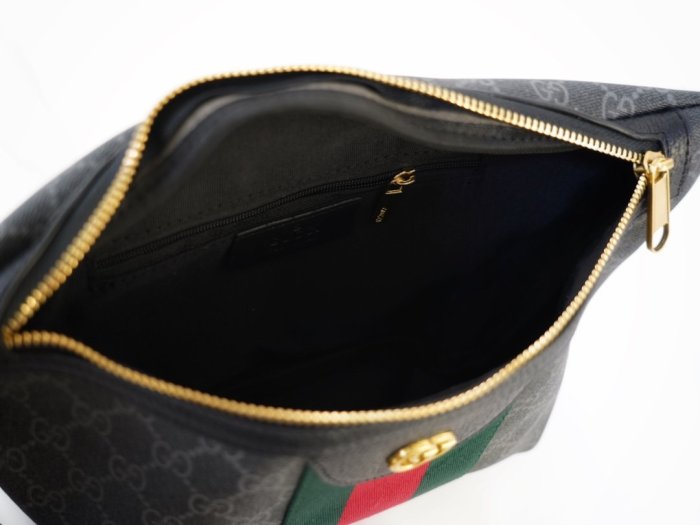 202109SS新作Gucci グッチ メンズ ショルダーバックスーパーコピー