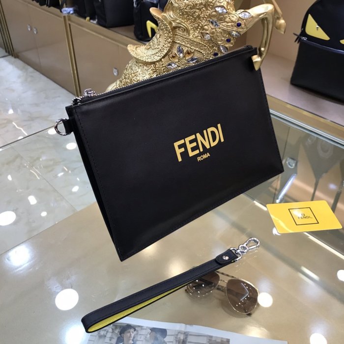202109SS新作 FENDI フェンディ メンズ ハンドバックスーパーコピー