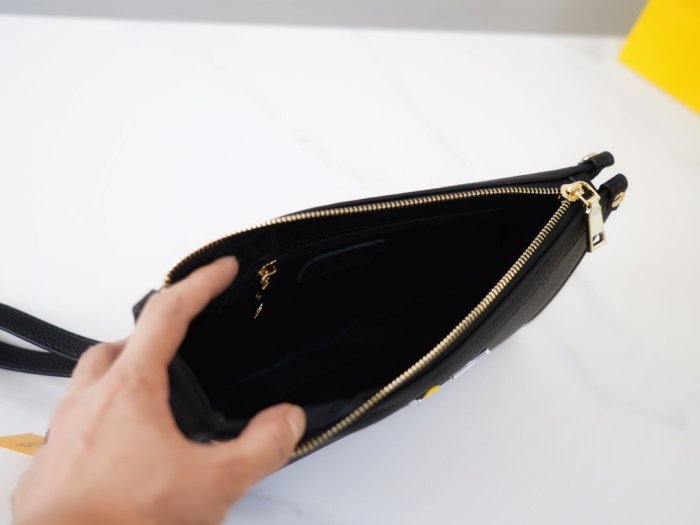 202109SS新作 FENDI フェンディ メンズ ハンドバックスーパーコピー