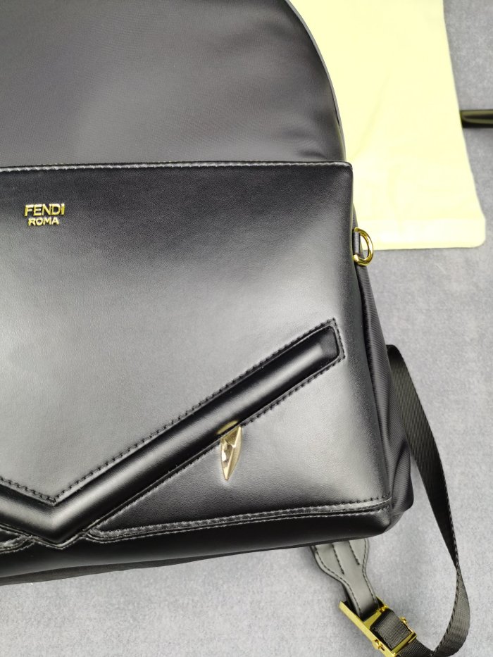 202109SS新作 FENDI フェンディ メンズ リュックバックスーパーコピー