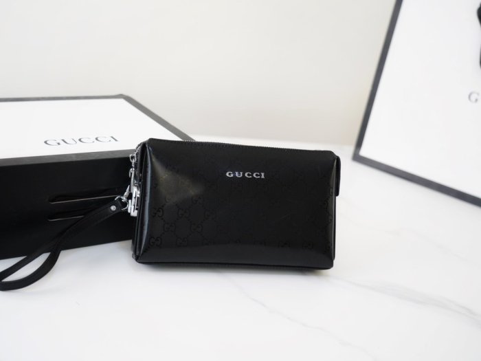 202109SS新作Gucci グッチ メンズ ハンドバックスーパーコピー
