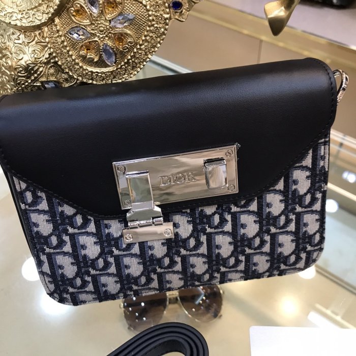 202109SS新作 Dior ディオール メンズ ショルダーバックスーパーコピー