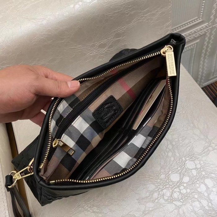 202109SS新作 Burberry バーバリー メンズ ハンドバックスーパーコピー