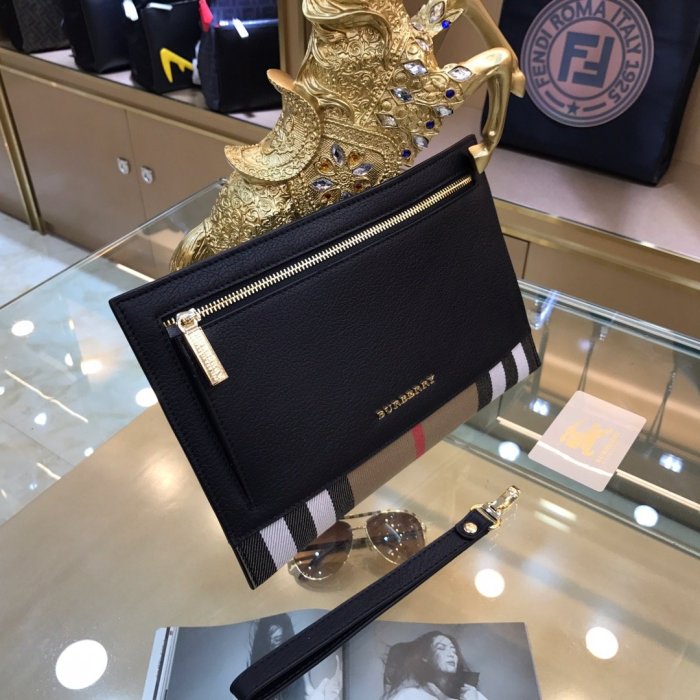 202109SS新作 Burberry バーバリー メンズ ハンドバックスーパーコピー