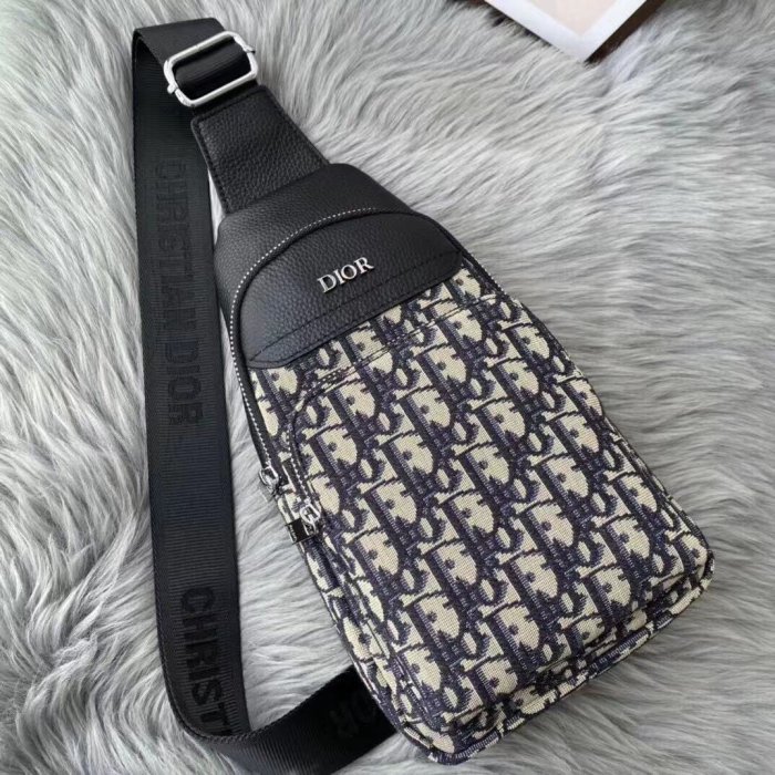 202109SS新作 Dior ディオール メンズ ショルダーバックスーパーコピー
