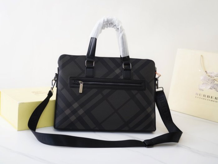 202109SS新作 Burberry バーバリー メンズ ハンドバックスーパーコピー
