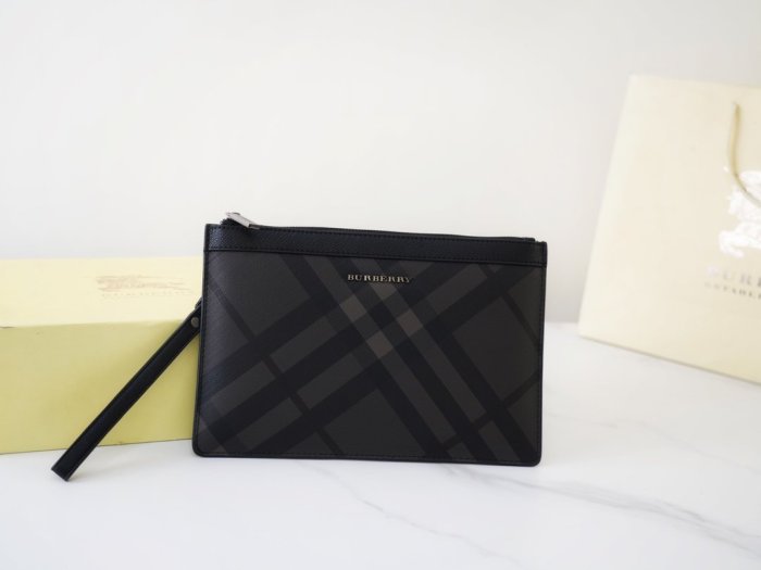 202109SS新作 Burberry バーバリー メンズ ハンドバックスーパーコピー