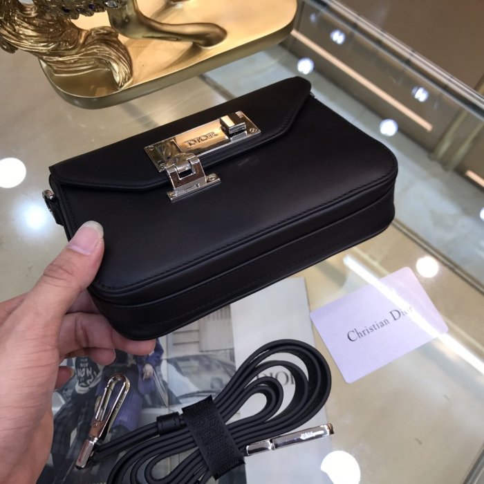 202109SS新作 Dior ディオール メンズ ショルダーバックスーパーコピー