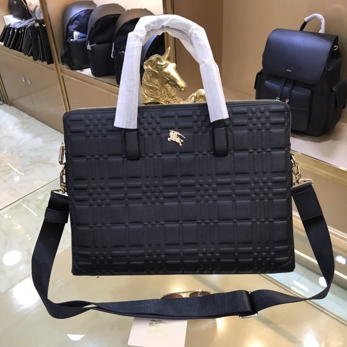 202109SS新作 Burberry バーバリー メンズ ハンドバックスーパーコピー