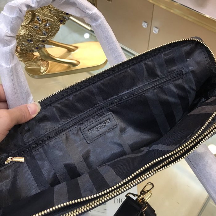 202109SS新作 Burberry バーバリー メンズ ハンドバックスーパーコピー