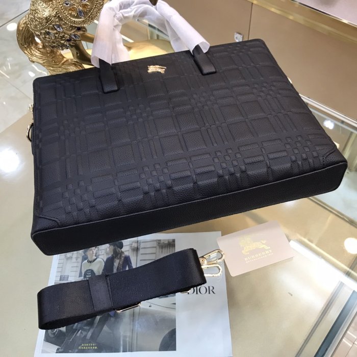 202109SS新作 Burberry バーバリー メンズ ハンドバックスーパーコピー