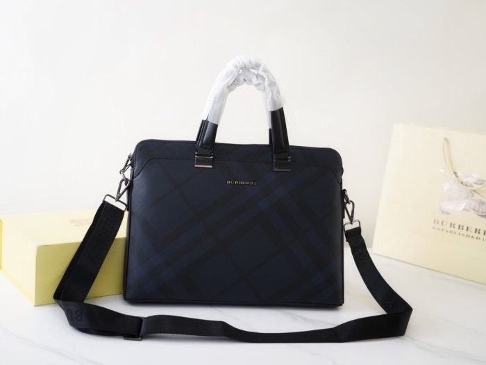 202109SS新作 Burberry バーバリー メンズ ハンドバックスーパーコピー