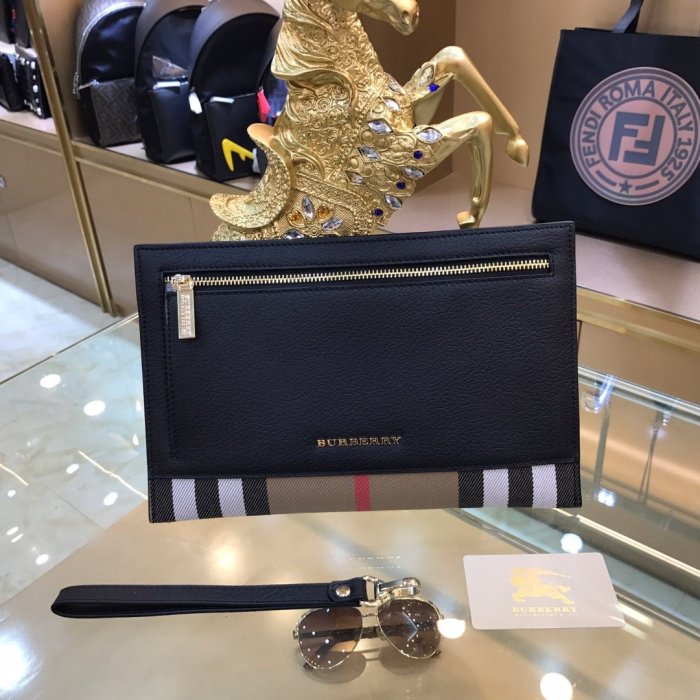 202109SS新作 Burberry バーバリー メンズ ハンドバックスーパーコピー