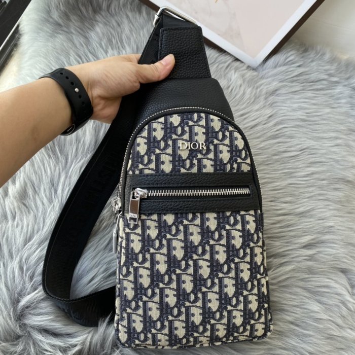 202109SS新作 Dior ディオール メンズ ショルダーバックスーパーコピー