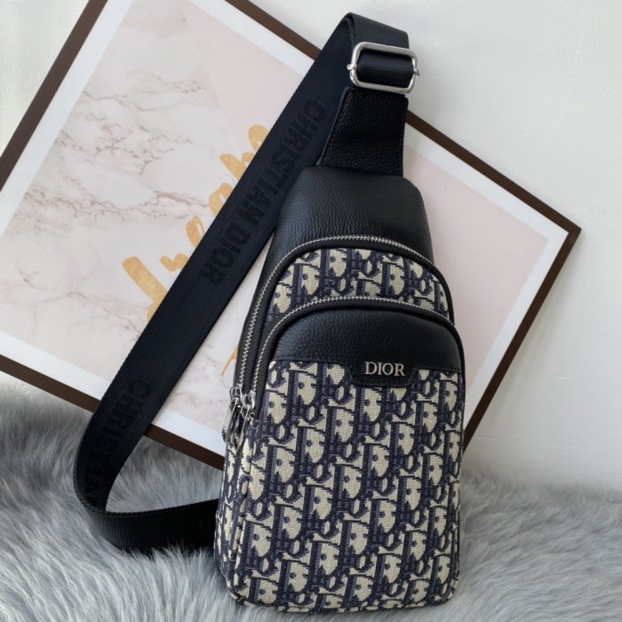 202109SS新作 Dior ディオール メンズ ショルダーバックスーパーコピー