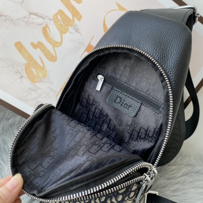 202109SS新作 Dior ディオール メンズ ショルダーバックスーパーコピー