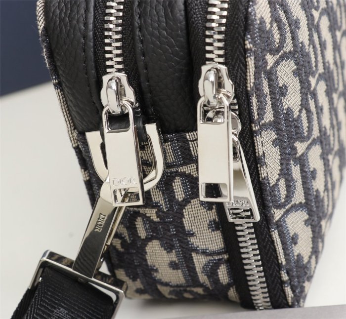 202109SS新作 Dior ディオール メンズ ショルダーバックスーパーコピー