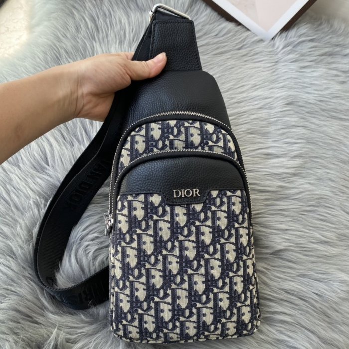 202109SS新作 Dior ディオール メンズ ショルダーバックスーパーコピー