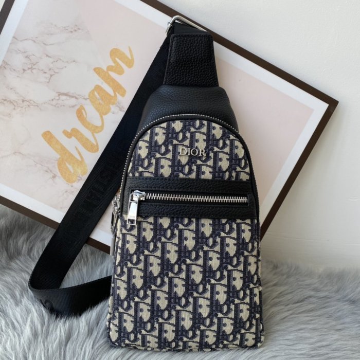 202109SS新作 Dior ディオール メンズ ショルダーバックスーパーコピー