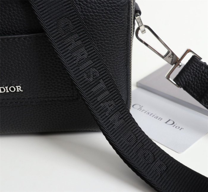 202109SS新作 Dior ディオール メンズ ショルダーバックスーパーコピー