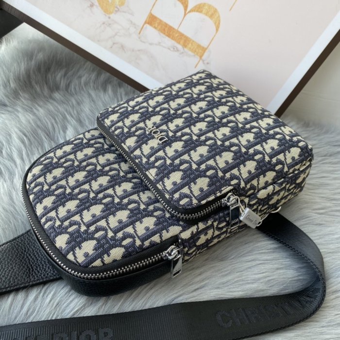 202109SS新作 Dior ディオール メンズ ショルダーバックスーパーコピー