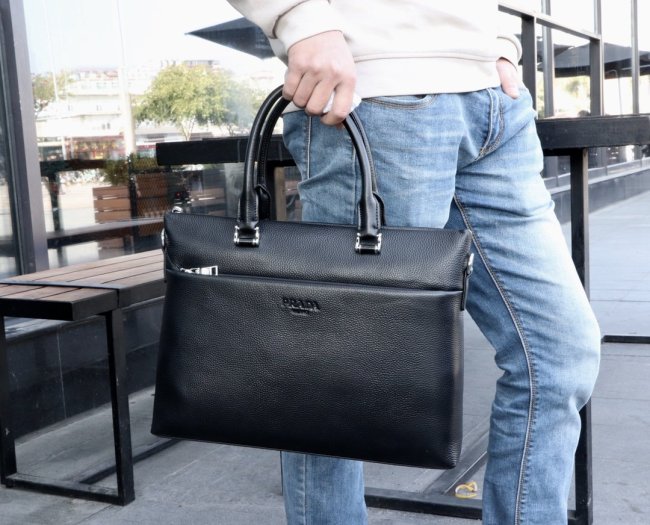 202110SS新作 Prada プラダ メンズ ハンドバックスーパーコピー