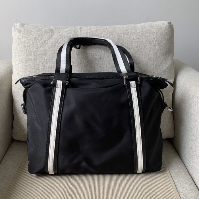 202110SS新作 Prada プラダ メンズ ハンドバックスーパーコピー