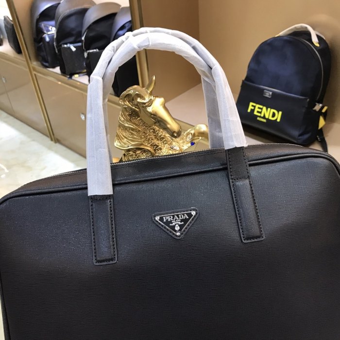 202110SS新作 Prada プラダ メンズ ハンドバックスーパーコピー