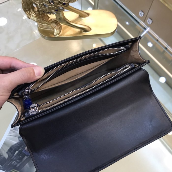 202110SS新作 Prada プラダ メンズ ハンドバックスーパーコピー