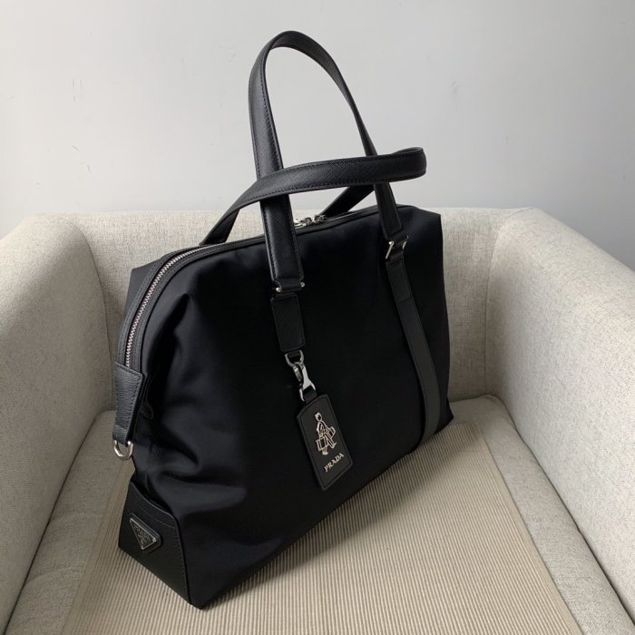 202110SS新作 Prada プラダ メンズ ハンドバックスーパーコピー