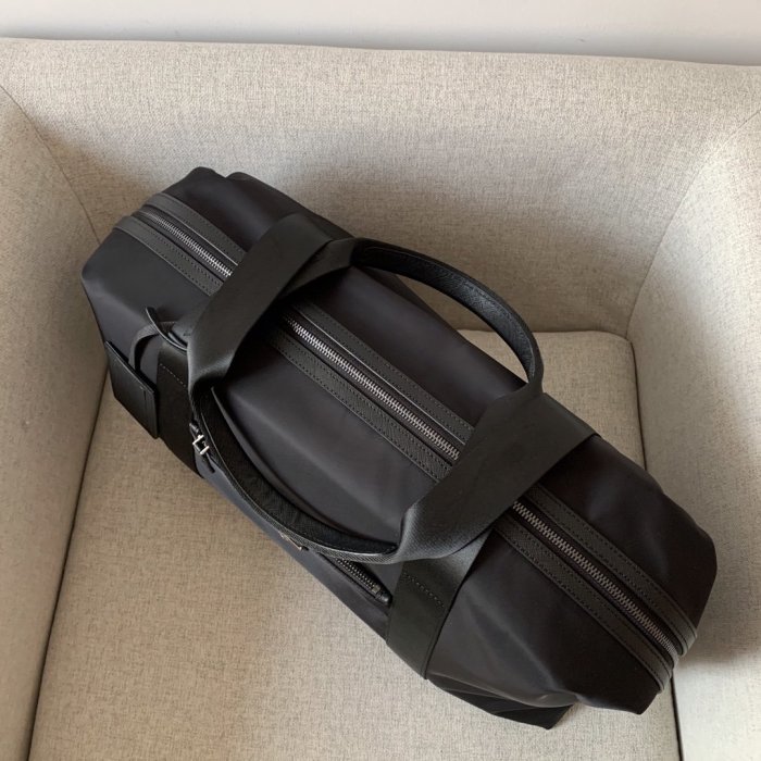 202110SS新作 Prada プラダ メンズ ハンドバックスーパーコピー