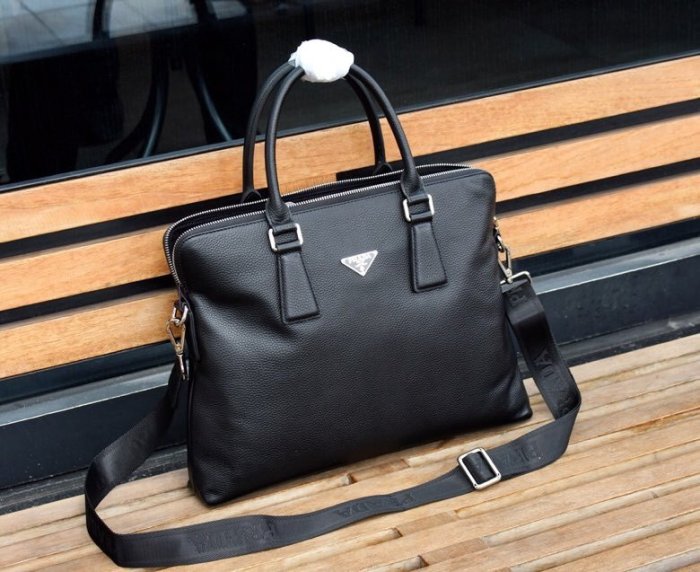 202110SS新作 Prada プラダ メンズ ハンドバックスーパーコピー