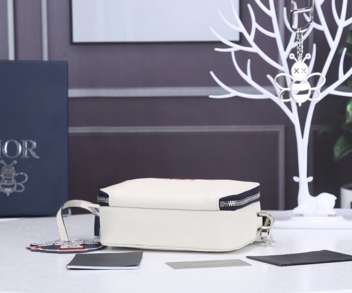 202110SS新作 Dior ディオール メンズ ショルダーバックスーパーコピー