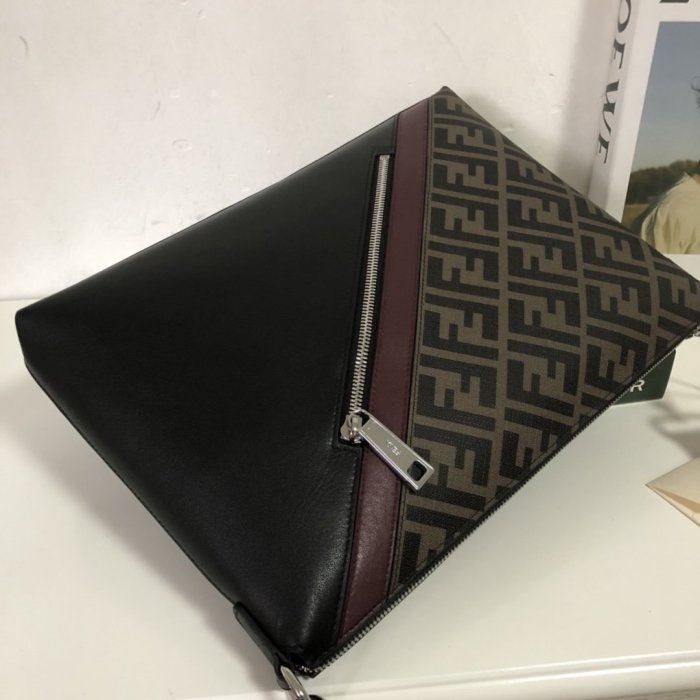 202110SS新作 FENDI フェンディ メンズ ショルダーバックスーパーコピー