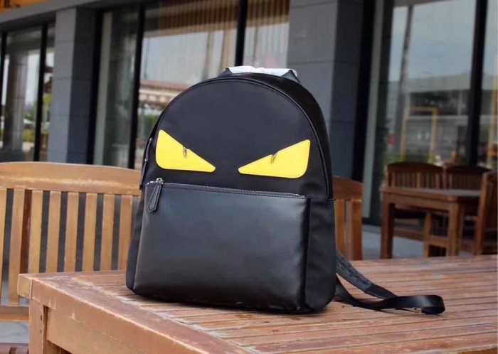 202110SS新作 FENDI フェンディ メンズ リュックバックスーパーコピー