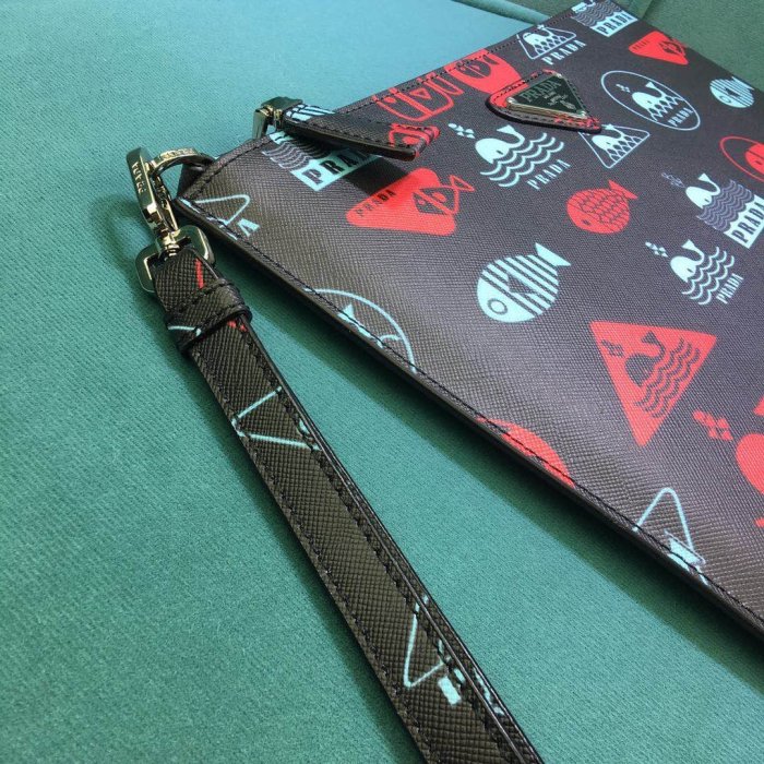 202110SS新作 Prada プラダ メンズ ハンドバックスーパーコピー
