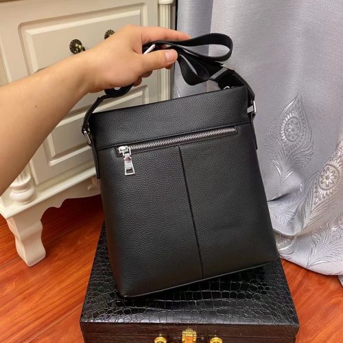 202110SS新作 Prada プラダ メンズ ショルダーバックスーパーコピー