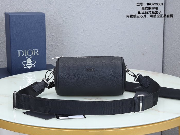 202110SS新作 Dior ディオール メンズ ショルダーバックスーパーコピー