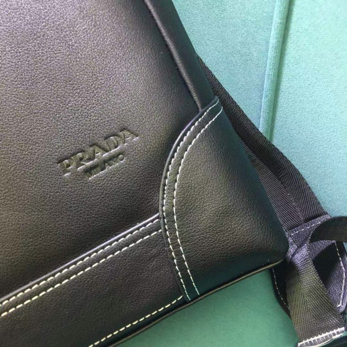 202110SS新作 Prada プラダ メンズ リュックバックスーパーコピー