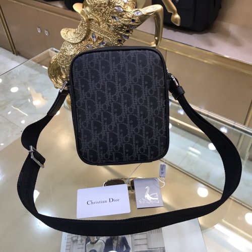 202110SS新作 Dior ディオール メンズ ショルダーバックスーパーコピー