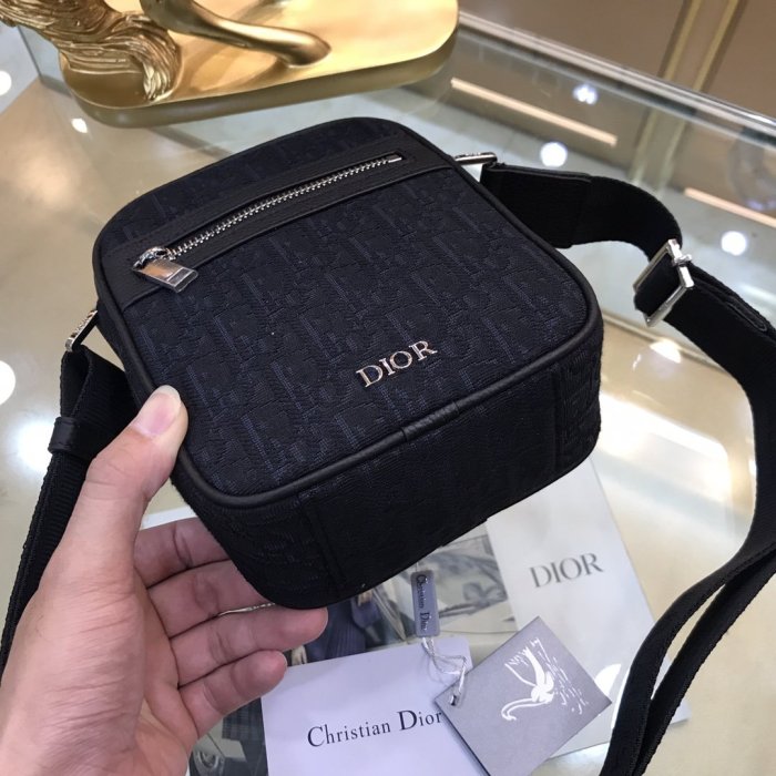 202110SS新作 Dior ディオール メンズ ショルダーバックスーパーコピー