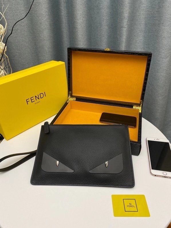 202110SS新作 FENDI フェンディ メンズ ハンドバックスーパーコピー