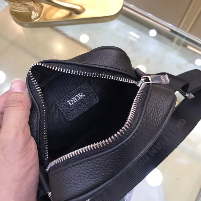 202110SS新作 Dior ディオール メンズ ショルダーバックスーパーコピー
